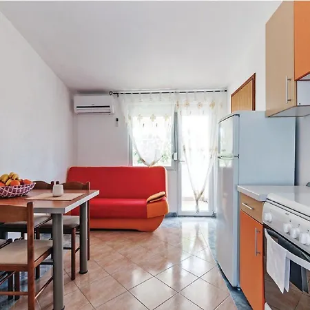 Hak - One Bedroom With Terrace And Sea View Apartment *