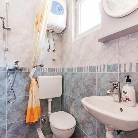 Hak - One Bedroom With Terrace And Sea View Apartmán Vir